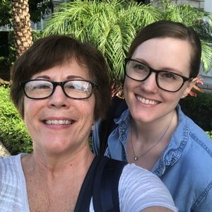 Meet your Posher, April